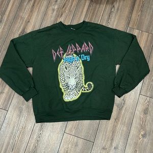 Def leopard graphic sweatshirt